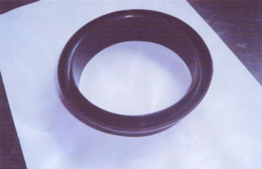 Seal for heater unit to bulkhead